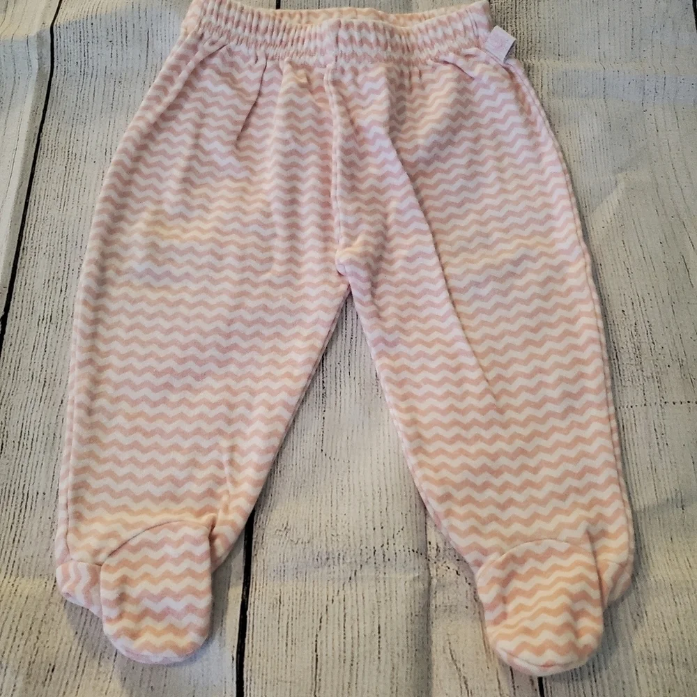 Carter's bottoms lot